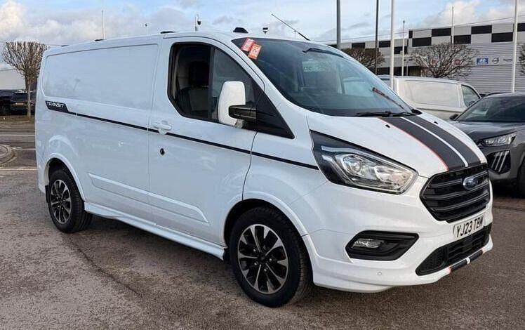 Used Ford Transit Custom Sport 170 HP (125 kW) 2023 White Van