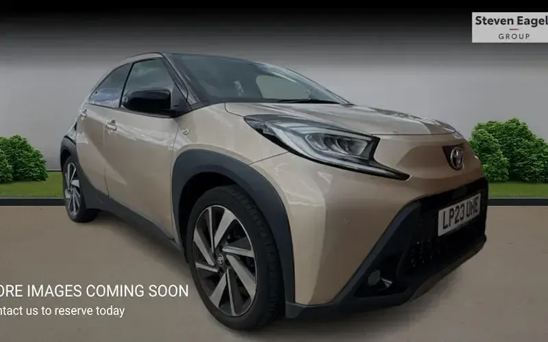 Usado Toyota Aygo X 72 CV (52 kW) 2025 SUV