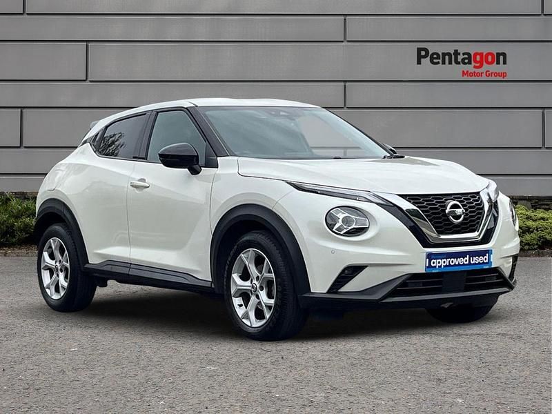 White Used 2020 Nissan Juke N-Connecta SUV | £12,800 (Good price) - Image 1/4