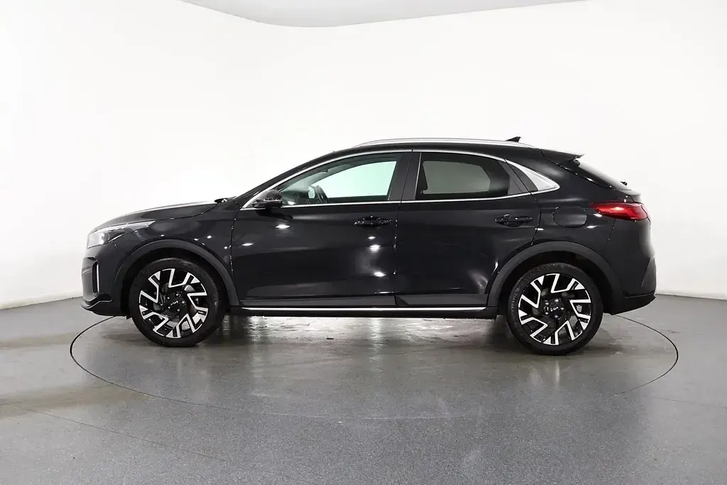 Used Kia XCeed 2024 Black SUV