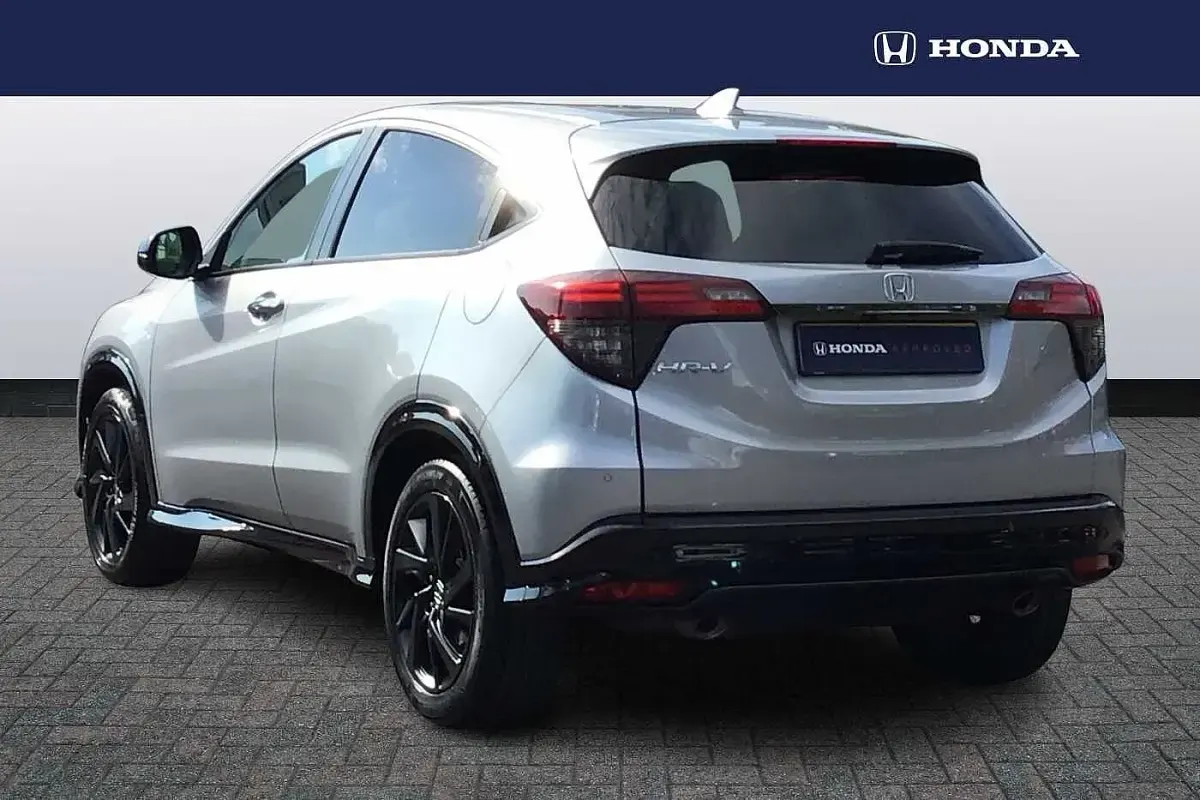 Used Honda HR-V Sport 182 HP (133 kW) 2020 Silver SUV