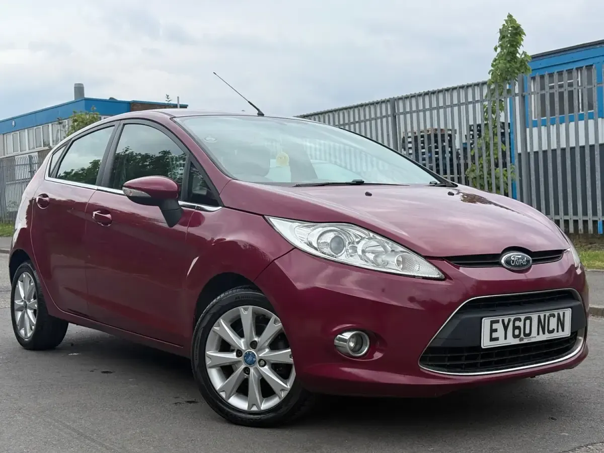 Used Ford Fiesta Zetec 2010 Red Hatchback