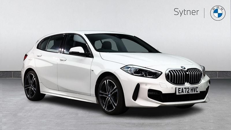 Used BMW 118 M Sport 134 HP (98 kW) 2022 White Hatchback