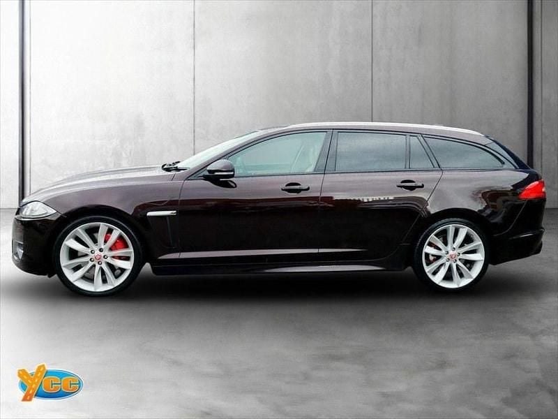 Used Jaguar XF Sportbrake Portfolio 275 HP (202 kW) 2014 Red Estate