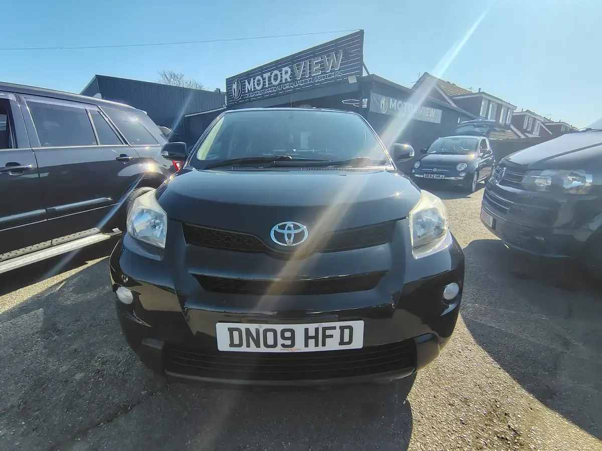 Used Toyota Urban Cruiser 2009 Black Hatchback