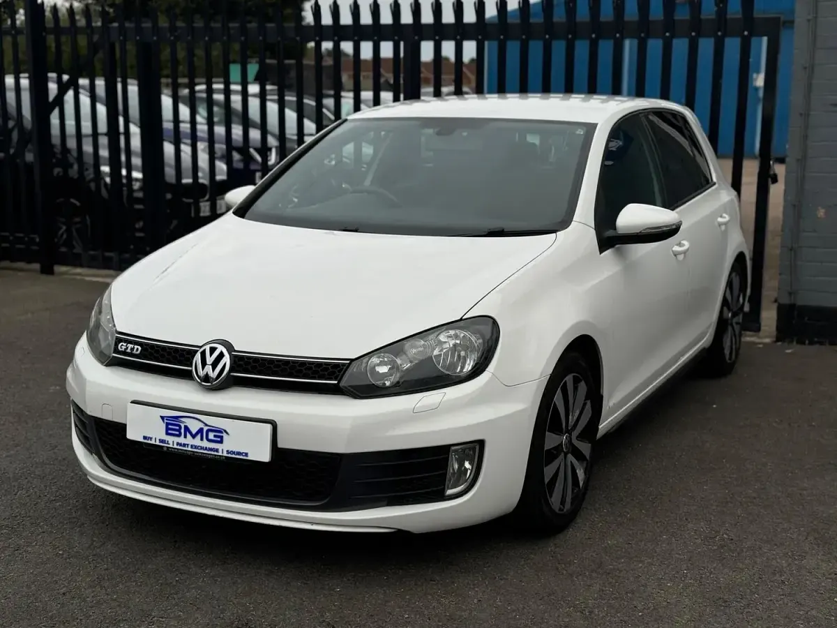 Used VW Golf VII GTD 2012 White Hatchback