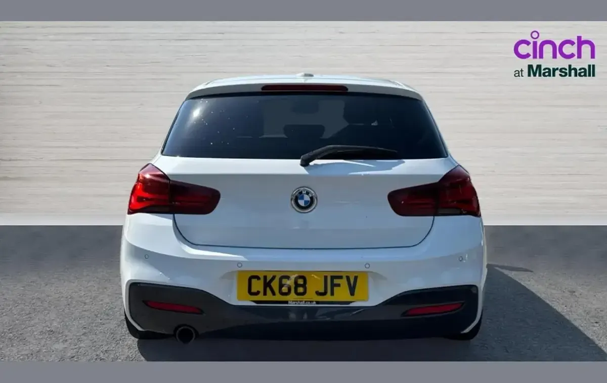 Used BMW 116 Efficient Dynamics 113 HP (83 kW) 2018 White Hatchback