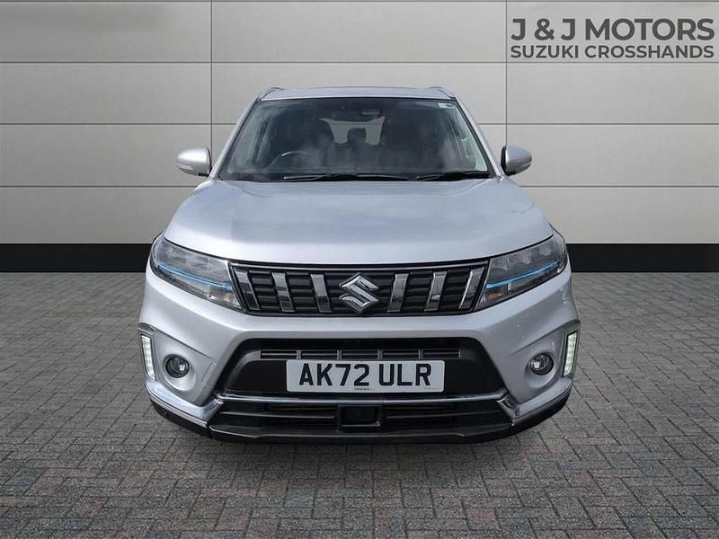 Second-hand Suzuki Vitara SZ5 129 CP (94 kW) 2023 Argintiu SUV