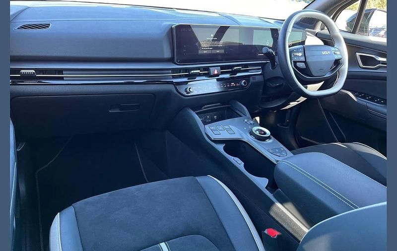 Used Kia Sportage GT-Line 147 HP (108 kW) 2025 Grey SUV