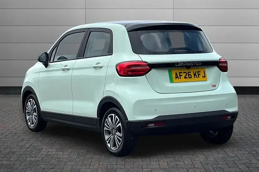 New Leapmotor T03 69 kW (94 HP) 2026 Green Hatchback