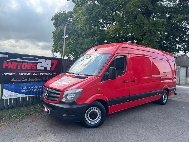 Red Used 2015 Mercedes Sprinter Van | £6,995 (Fair price) - Image 1/4