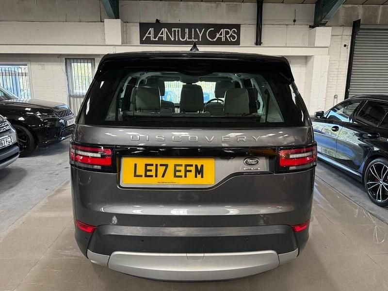 Used Land Rover Discovery 5 HSE 258 HP (189 kW) 2017 Grey SUV