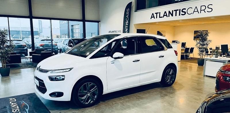 Used Citroën C4 Picasso Exclusive 2015 White MPV
