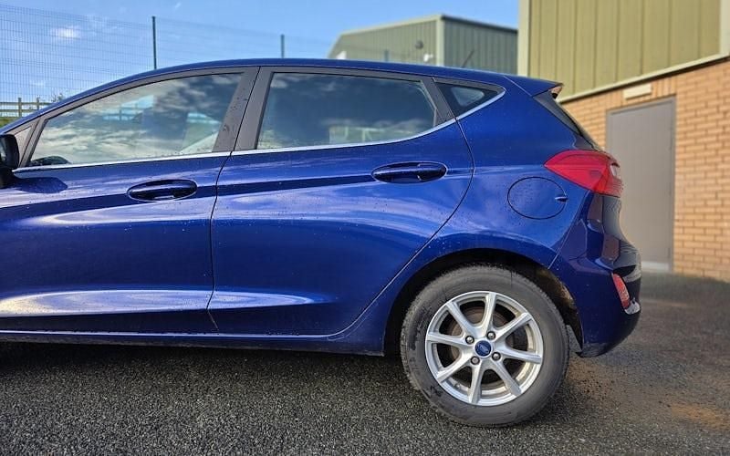 Used Ford Fiesta Zetec 101 HP (74 kW) 2019 Hatchback