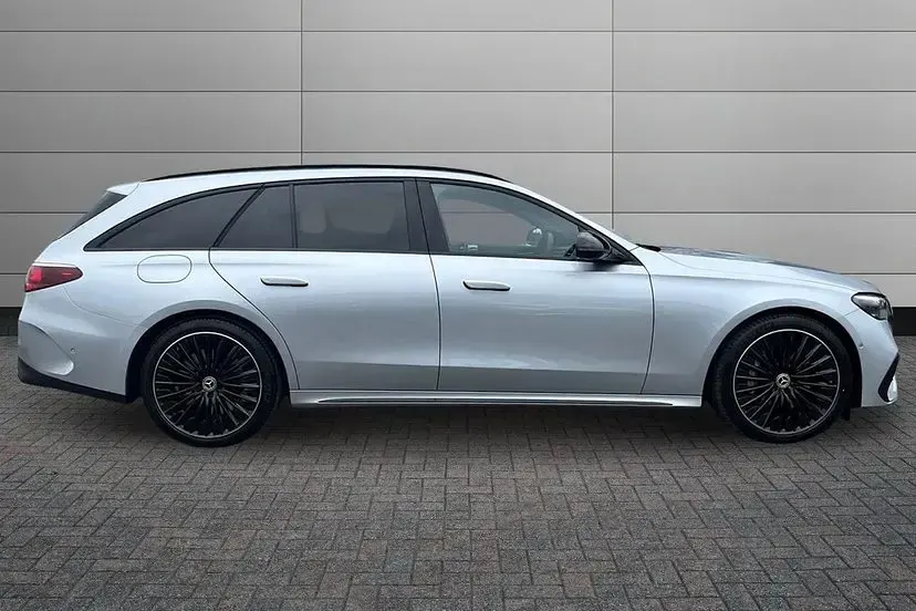 Used Mercedes E300 Urban 313 HP (230 kW) 2026 High tech silver Estate