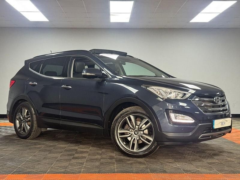 Blue Used 2014 Hyundai Santa Fe Premium SE SUV | £11,750 (A bit pricey) - Image 1/4