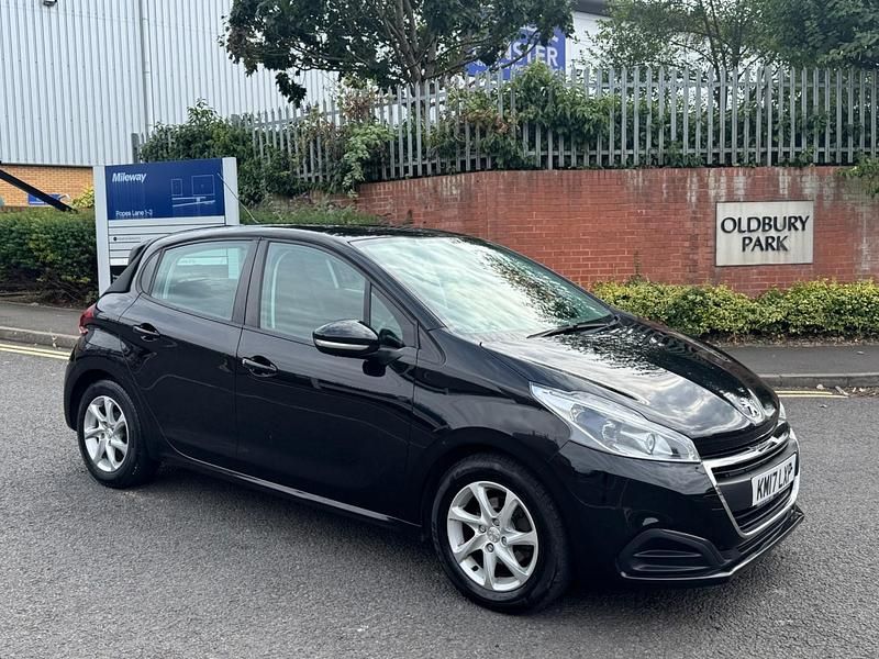 Usado Peugeot 208 Active 2017 Preto Citadino