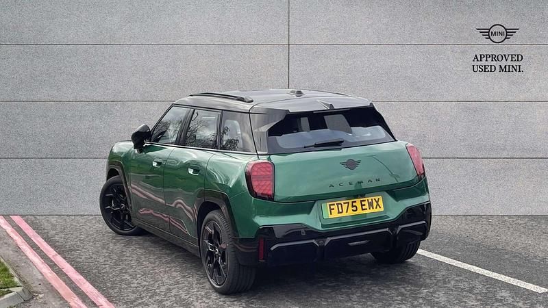 Used Mini Aceman 133 kW (181 HP) 2025 Green SUV