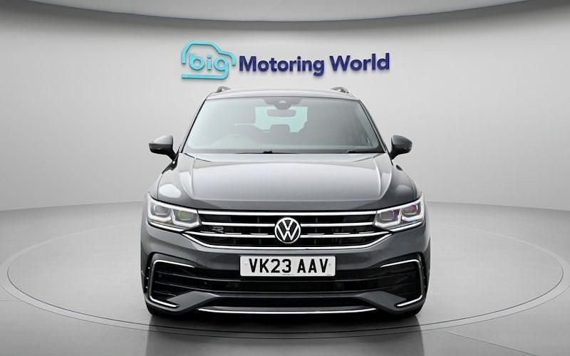 Used VW Tiguan R-line 150 HP (110 kW) 2023 Grey SUV
