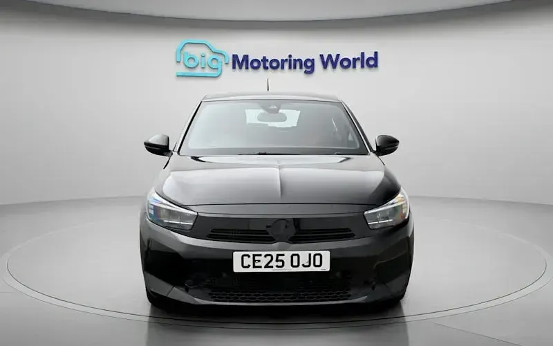 Second-hand Vauxhall Corsa S 101 CP (74 kW) 2025 Negru Hatchback
