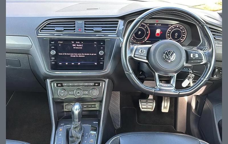 Used VW Tiguan R-line 150 HP (110 kW) 2018 Black SUV