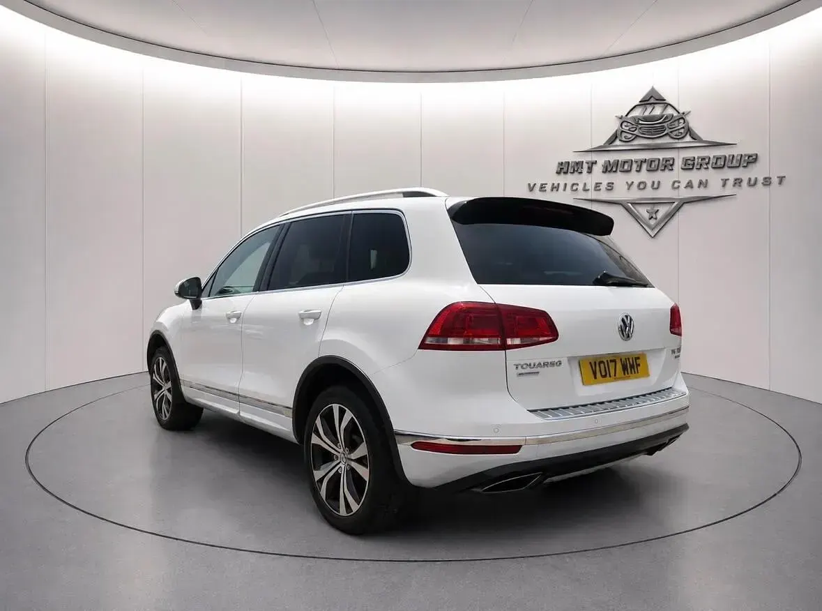 Used VW Touareg R-line 2017 White SUV