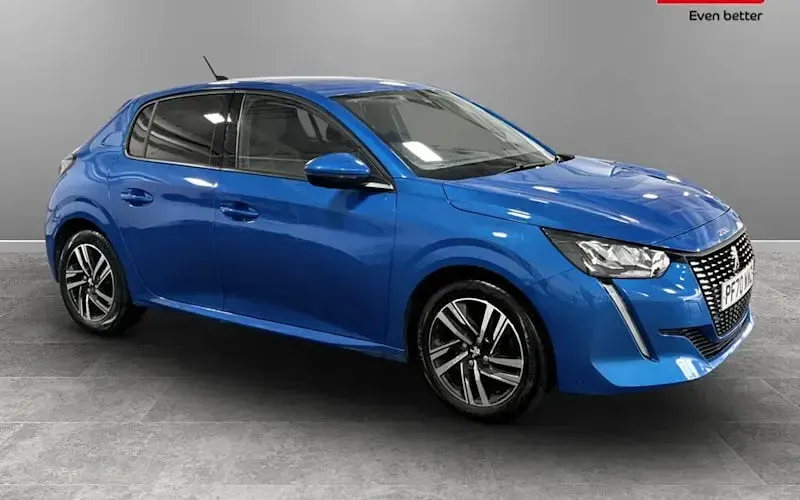 Used Peugeot 208 Allure 102 HP (75 kW) 2021 Hatchback