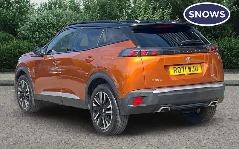 Used Peugeot 2008 Premium 131 HP (96 kW) 2021 Orange SUV