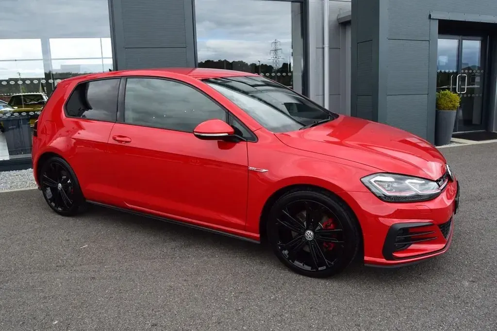 Used VW Golf VII GTI 2018 Red Hatchback