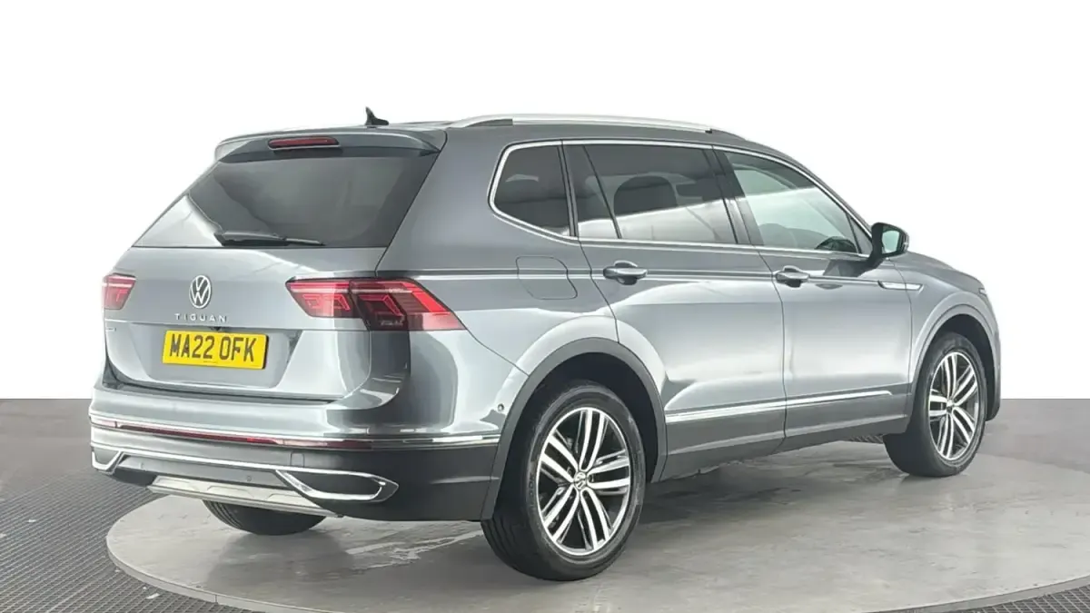 Used VW Tiguan Allspace Elegance 150 HP (110 kW) 2022 Grey SUV
