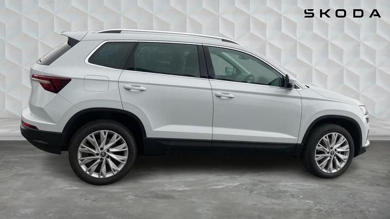 New Skoda Karoq SE L 2026 White SUV