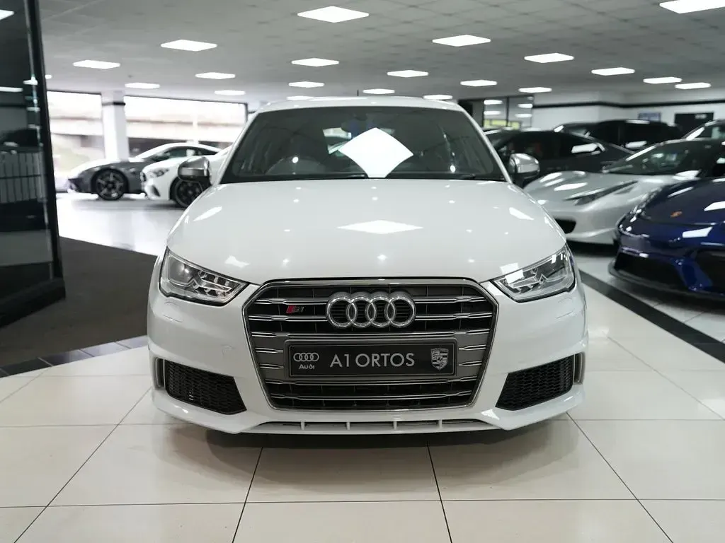 Used Audi A1 Comfort 2015 White Hatchback