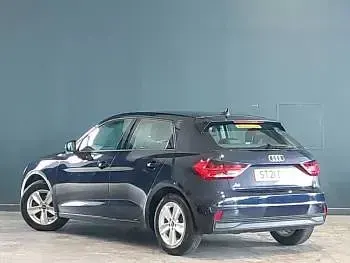 Used Audi A1 Design 95 HP (69 kW) 2021 Blue SUV