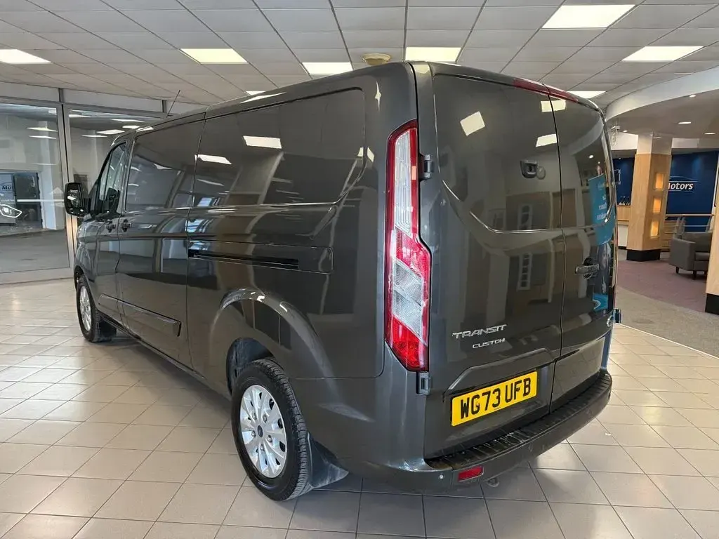 Used Ford Transit Custom Limited 130 HP (95 kW) 2023 Grey Van