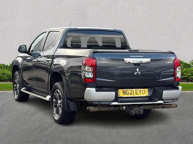 Used Mitsubishi L200 150 HP (110 kW) 2021 Grey Pickup