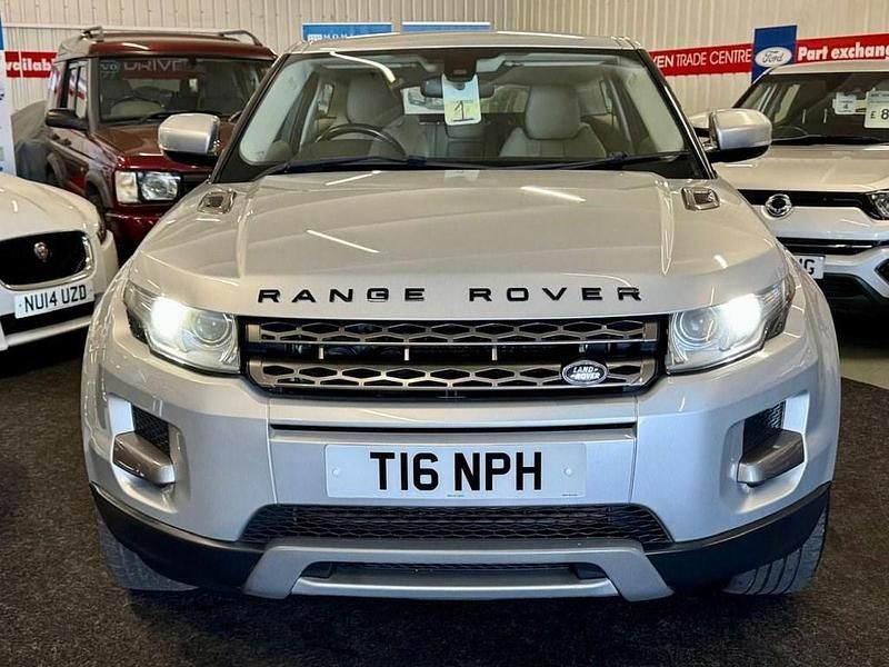 Used Land Rover Range Rover evoque Pure 150 HP (110 kW) 2013 Silver SUV