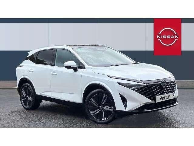 White Used 2024 Nissan Qashqai Tekna SUV | £25,181 (Expensive) - Image 1/4