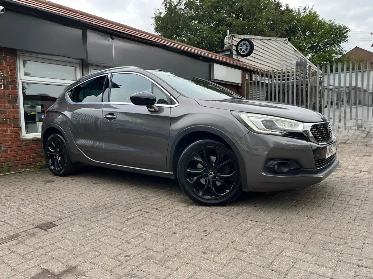 Used DS Automobiles DS4 150 HP (110 kW) 2016 Grey Hatchback