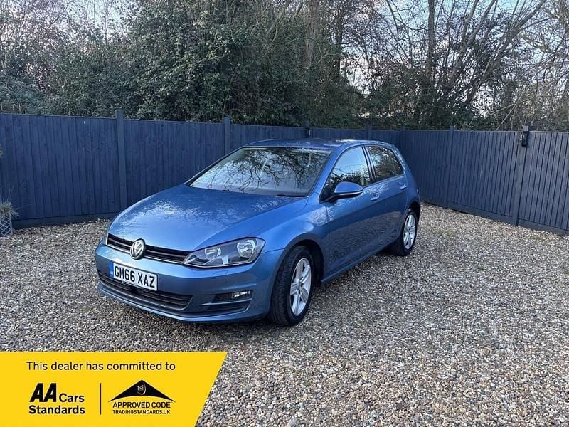 Used VW Golf VII Edition 110 HP (80 kW) 2017 Blue Hatchback