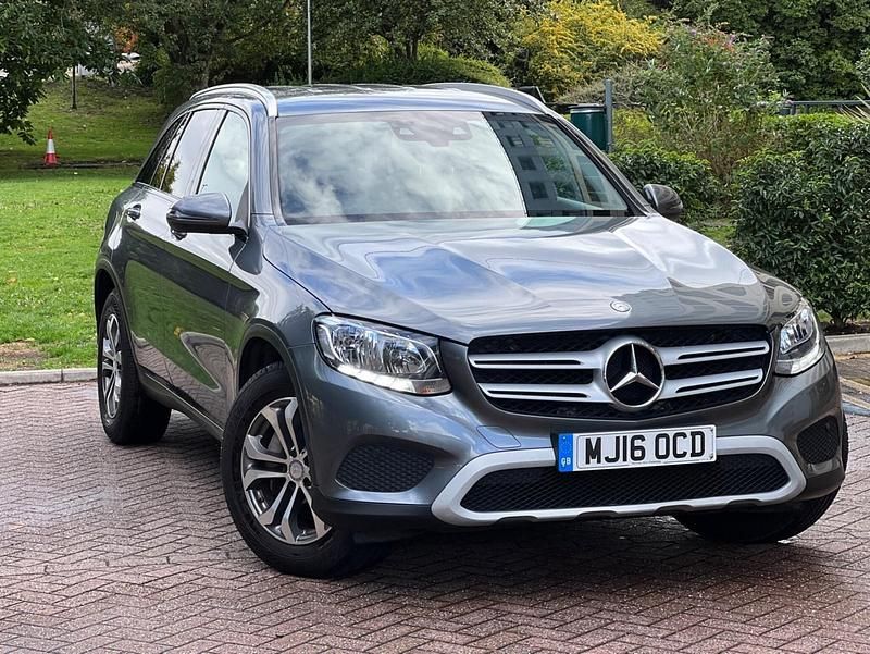 Grey Used 2016 Mercedes GLC220 SE Estate | £13,100 (Good price) - Image 1/4