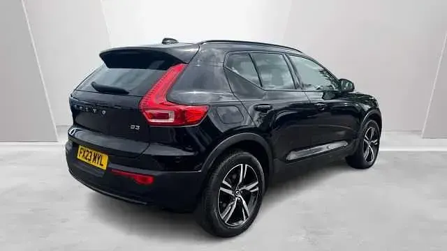 Used Volvo XC40 Plus 161 HP (118 kW) 2023 SUV