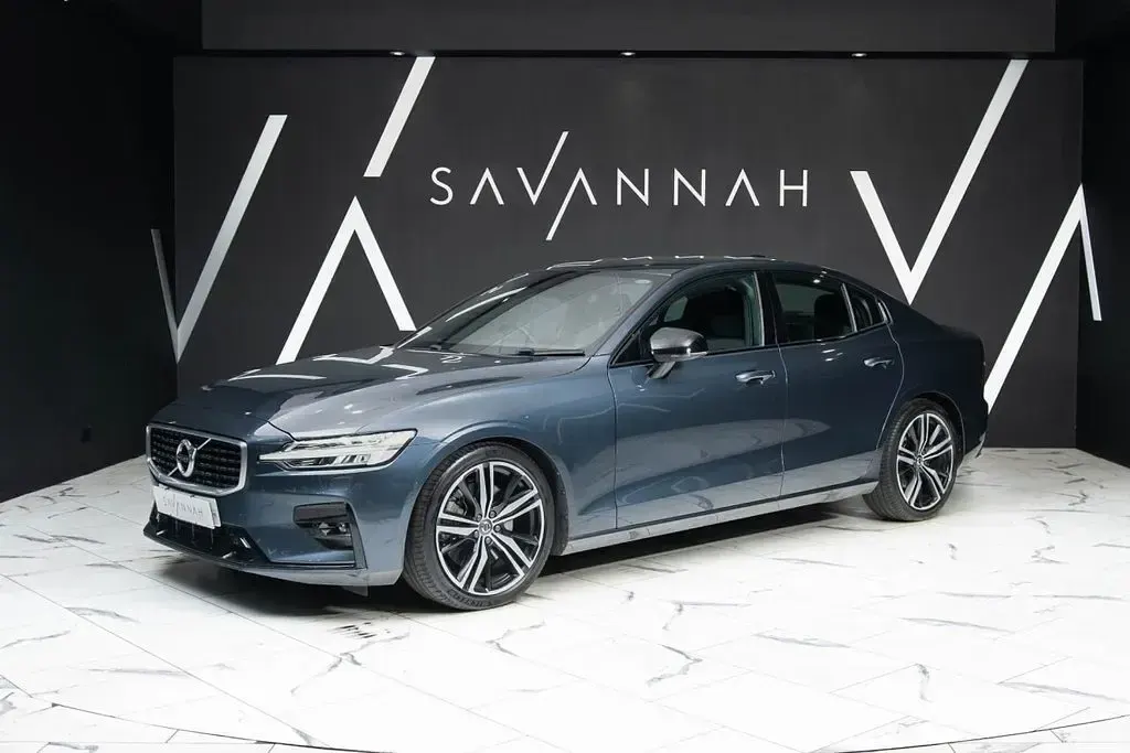 Used Volvo S60 R-Design 250 HP (183 kW) 2020 Blue Sedan