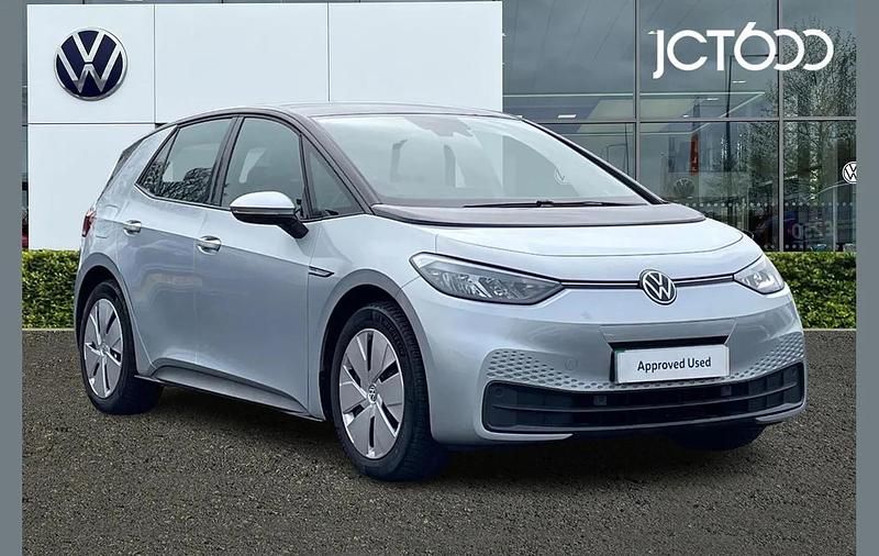 Used VW ID.3 Pro 106 kW (145 HP) 2022 Silver Hatchback
