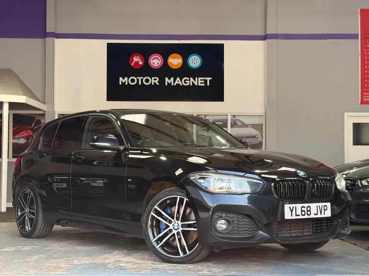 Used BMW 120 Efficient Dynamics 2018 Black Hatchback