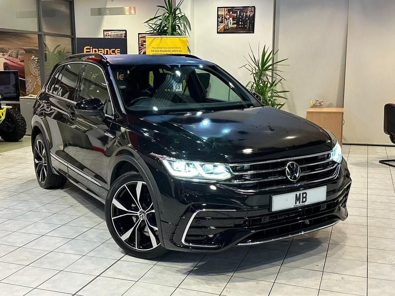 Black Used 2023 VW Tiguan R-line Edition SUV | £21,995 (Super price) - Image 1/4