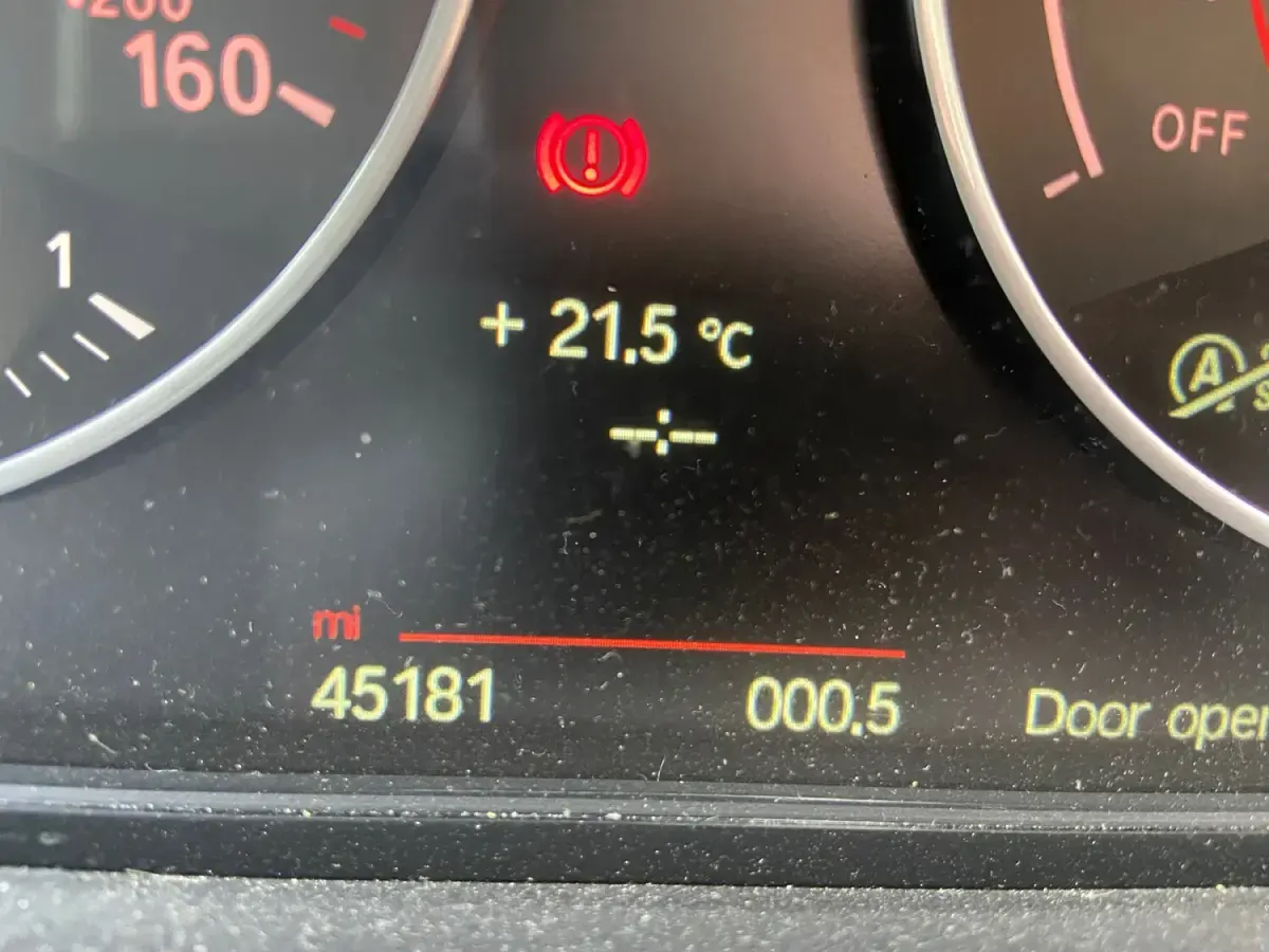 Used BMW 116 2014 White Hatchback
