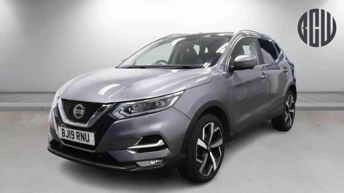 Used Nissan Qashqai Tekna 140 HP (102 kW) 2019 Grey SUV
