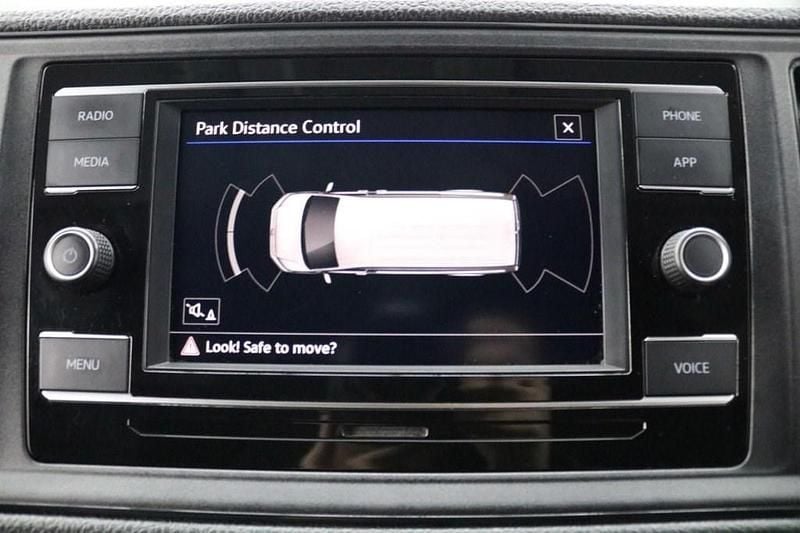 Used VW Crafter Trendline 140 HP (102 kW) 2022 White Van