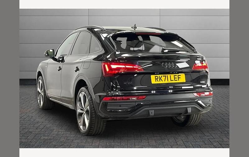 Used Audi Q5 Sportback Comfort 299 HP (219 kW) 2021 Black SUV