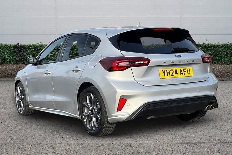 Used Ford Focus ST-Line 2024 Silver Hatchback